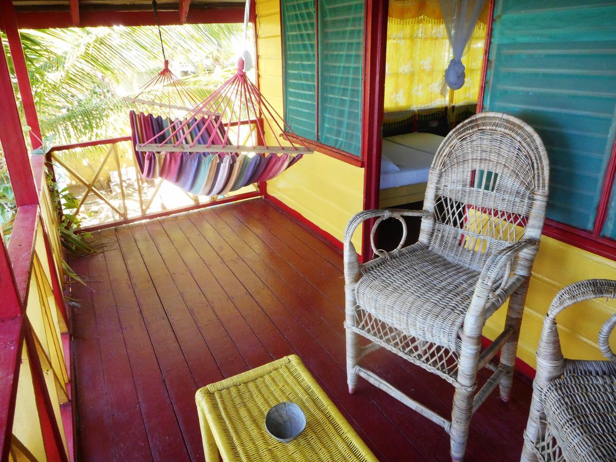 Banana Shout Resort 内格里尔 外观 照片